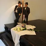 Stan és Panzió Couette-café 3*