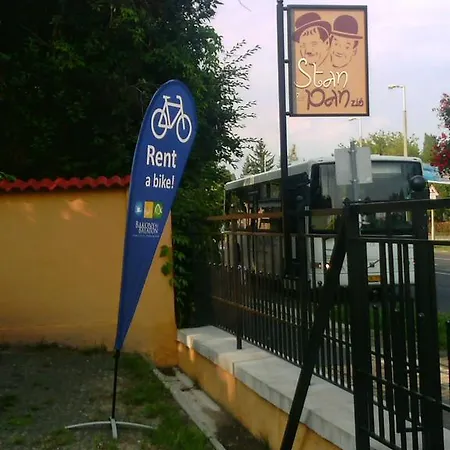 Stan Es Panzio 3* Balatonalmádi