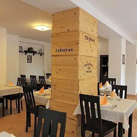 Bed & Breakfast Stan Es Panzio 3*