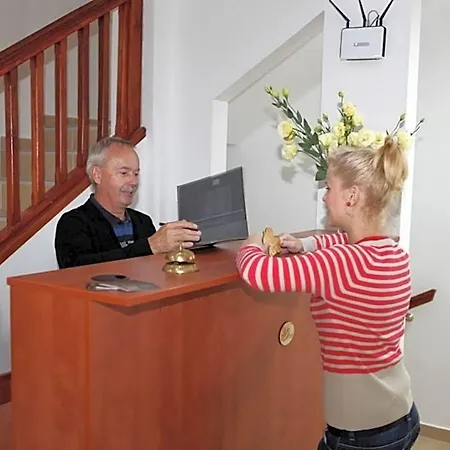 Bed & Breakfast Stan Es Panzio
